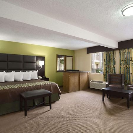 Days Inn By Wyndham Dallas Irving Exterior photo